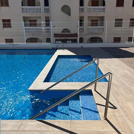 Beach Studio Las Gardenias Albert *